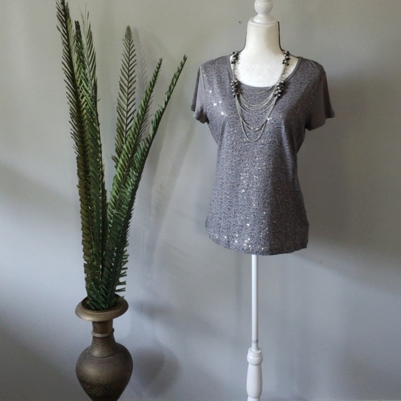 Van Heusen gray tee with sequined front - Picture 1 of 4